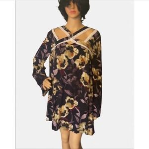 Anthropologie Entro Blue Purple Boho Floral Flare Sleeve Keyhole Swing Dress